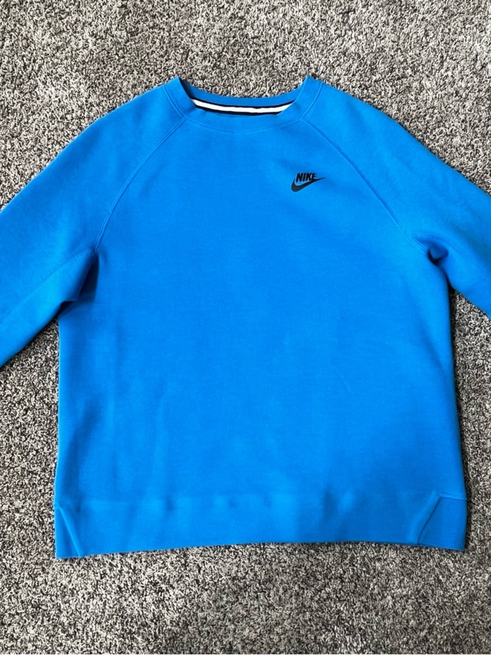 Nike Tech Youth Crewneck Sweatshirt - Youth XL